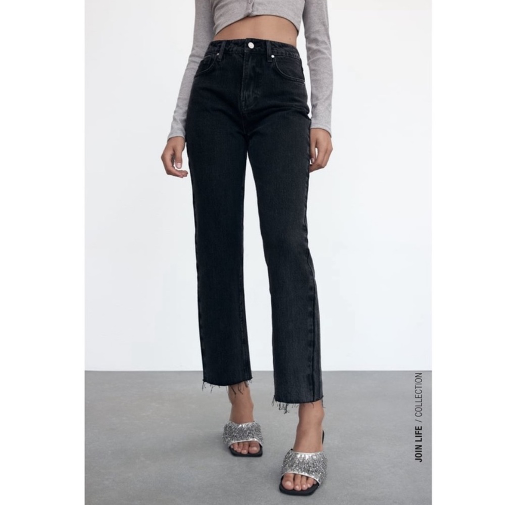 Zara // New With Tags High Rise Straight Denim Jeans 4US / 36 EU